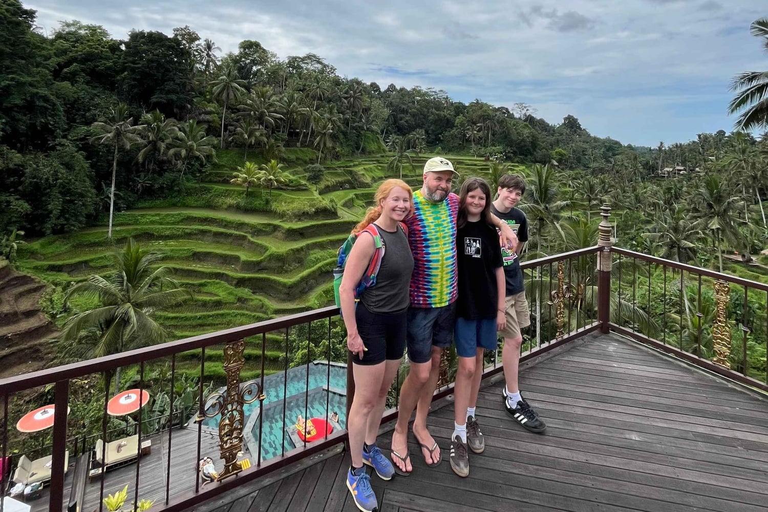 Bali: Ubud Village Cycling Tour with Lunch and Swim