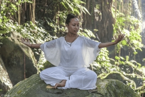 Bali: Ubud Yoga and Healing Meditation