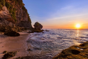 Bali: Uluwatu ATV Quad Bike z wycieczką do świątyni i tańcem Kecak