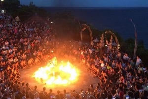 Bali: Uluwatu Kecak and Fire Dance Show Entry Ticket