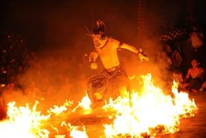 Bali: Biljett till Kecak & Fire Dance Show vid Uluwatu-templet