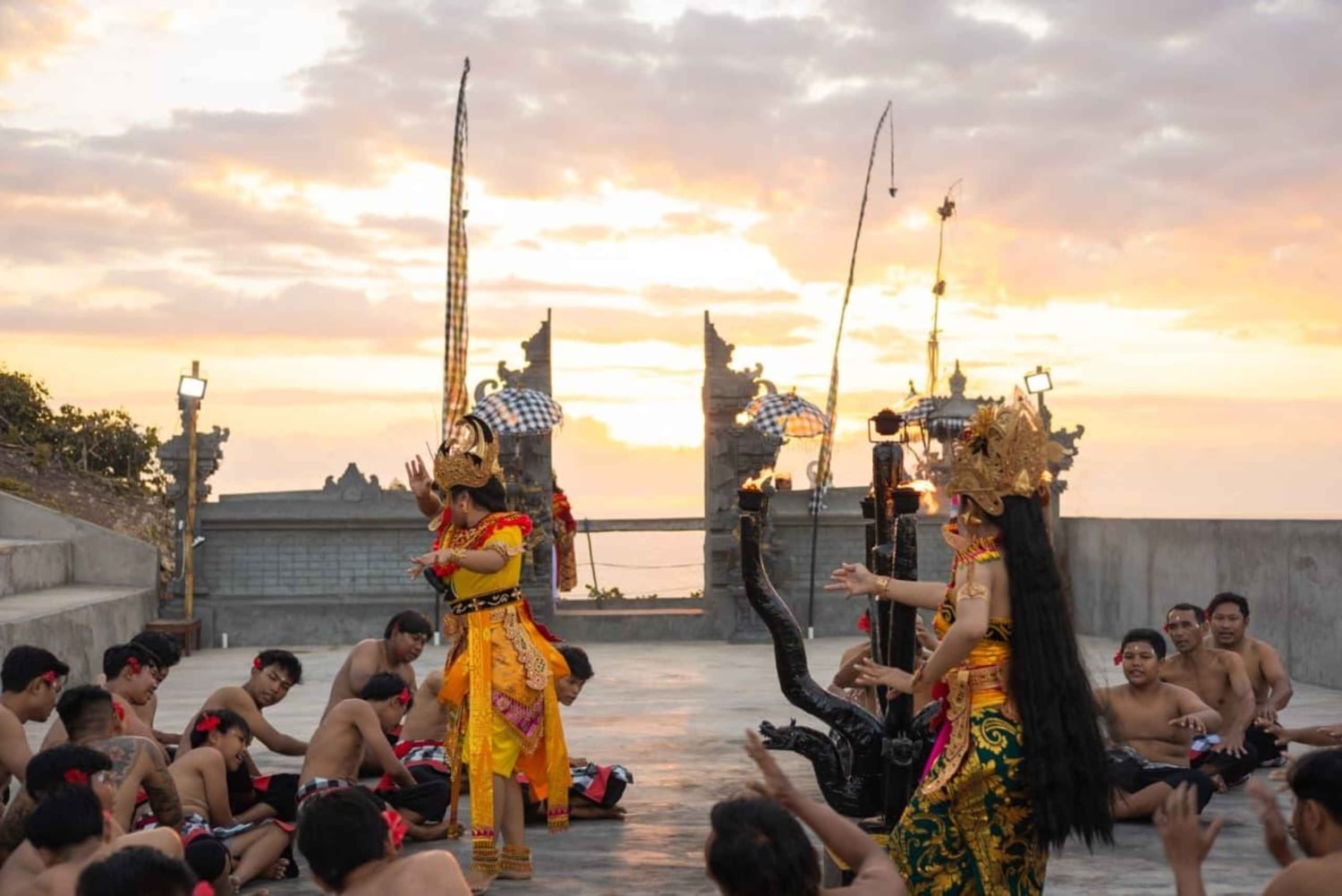 Bali: Uluwatu Temple Tour & Kecak Dance at Karang Boma Cliff