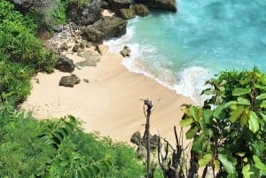 Bali Uluwatu Tour: Beaches, Cliffs, Temple, Fire Dance & BBQ