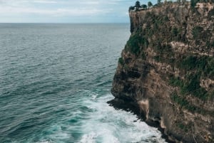 Bali Uluwatu Tour: Beaches, Cliffs, Temple, Fire Dance & BBQ