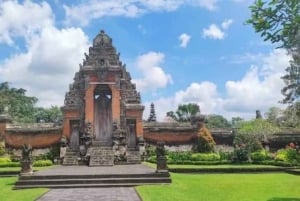 Wycieczka UNESCO na Bali: Ulundanu, Taman ayun i świątynia Tanah lot