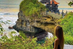 Wycieczka UNESCO na Bali: Ulundanu, Taman ayun i świątynia Tanah lot