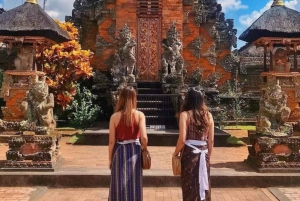 Wycieczka UNESCO na Bali: Ulundanu, Taman ayun i świątynia Tanah lot