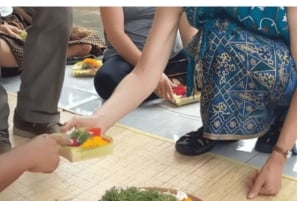 Bali: Landsbytur med kokosnøttolje og sjokoladefabrikk