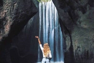 Bali: Besuche zwei spektakuläre Wasserfälle & heilige Tempel