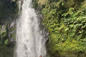 Najlepsze wodospady, świątynia świętej wody i tarasy ryżowe