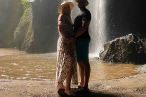 Balin vesiputousretki: Goa Raja, Tukad Cepung ja Tibumana