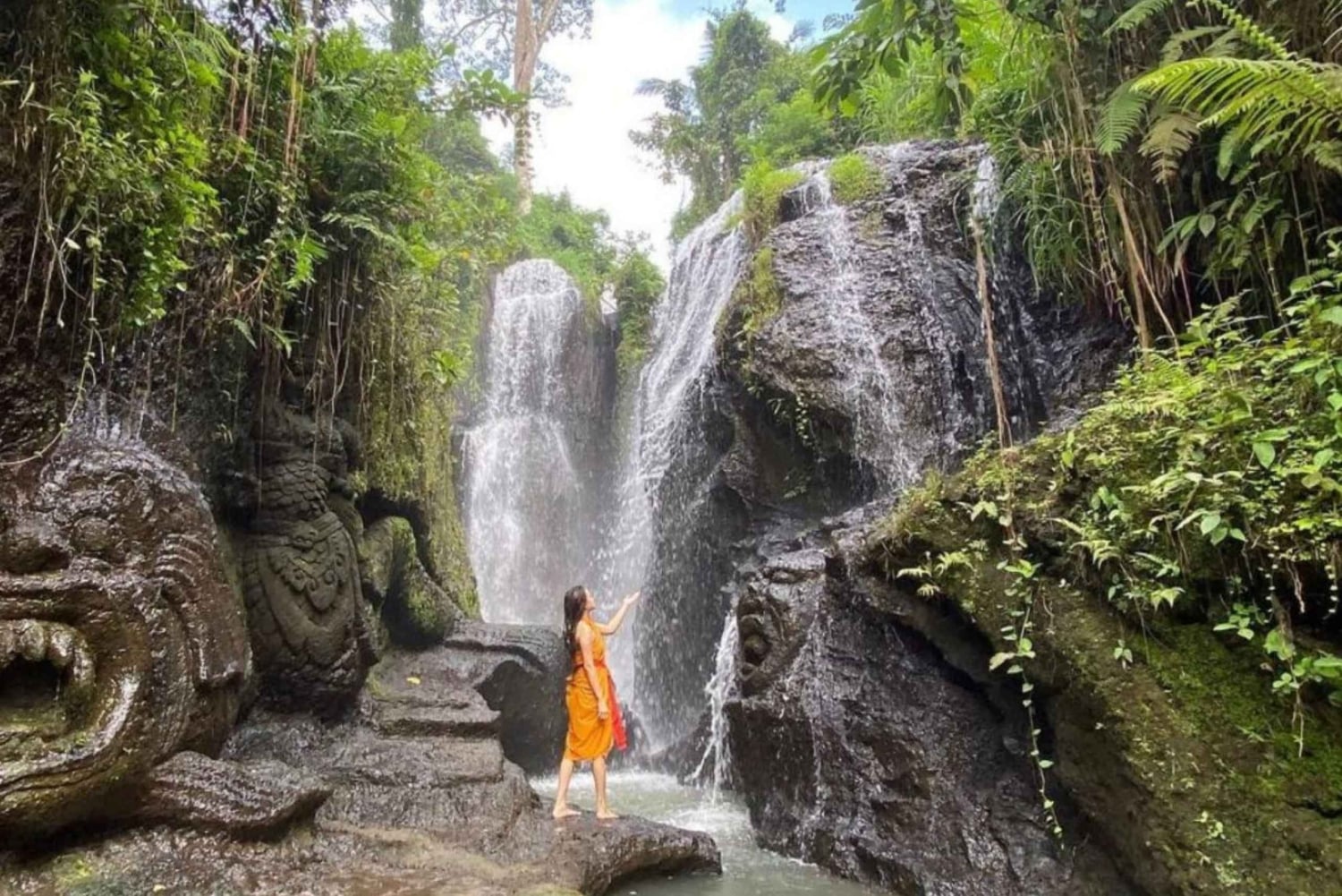 バリ島：滝での浄化儀式とコーヒーツアーをご案内いたします