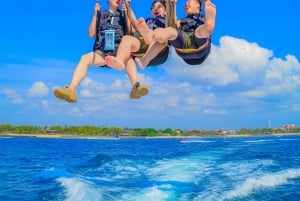 Vattensporter på Bali: Jetski, parasailing, banan- och munkbåt