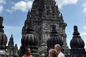 Bandung: 5 päivää Borobudur Prambanan Bromo Ijen Baliin