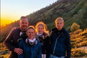 Bandung: 5 päivää Borobudur Prambanan Bromo Ijen Baliin