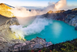 Banyuwangi eller Bali Sunrise Ijen Vulcano Hiking All Inclusive