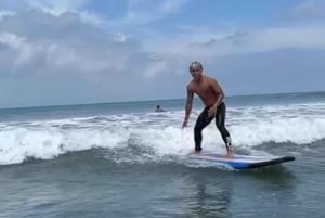 Урок серфинга для начинающих в Куте, Бали