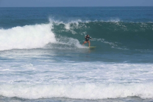 Meilleure leçon de surf autour d'Uluwatu