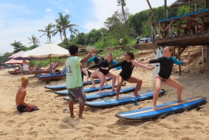 Meilleure leçon de surf autour d'Uluwatu