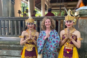 Najlepsze wodospady, świątynia świętej wody i tarasy ryżowe