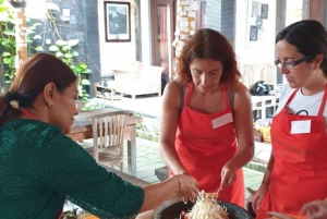 Canggu : Cours de cuisine balinaise avec des locaux