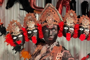 Canggu: Spettacolo di drag queen con cena opzionale