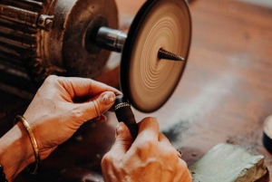 Bali, Sverige Kurs i tillverkning av silversmycken i Canggu