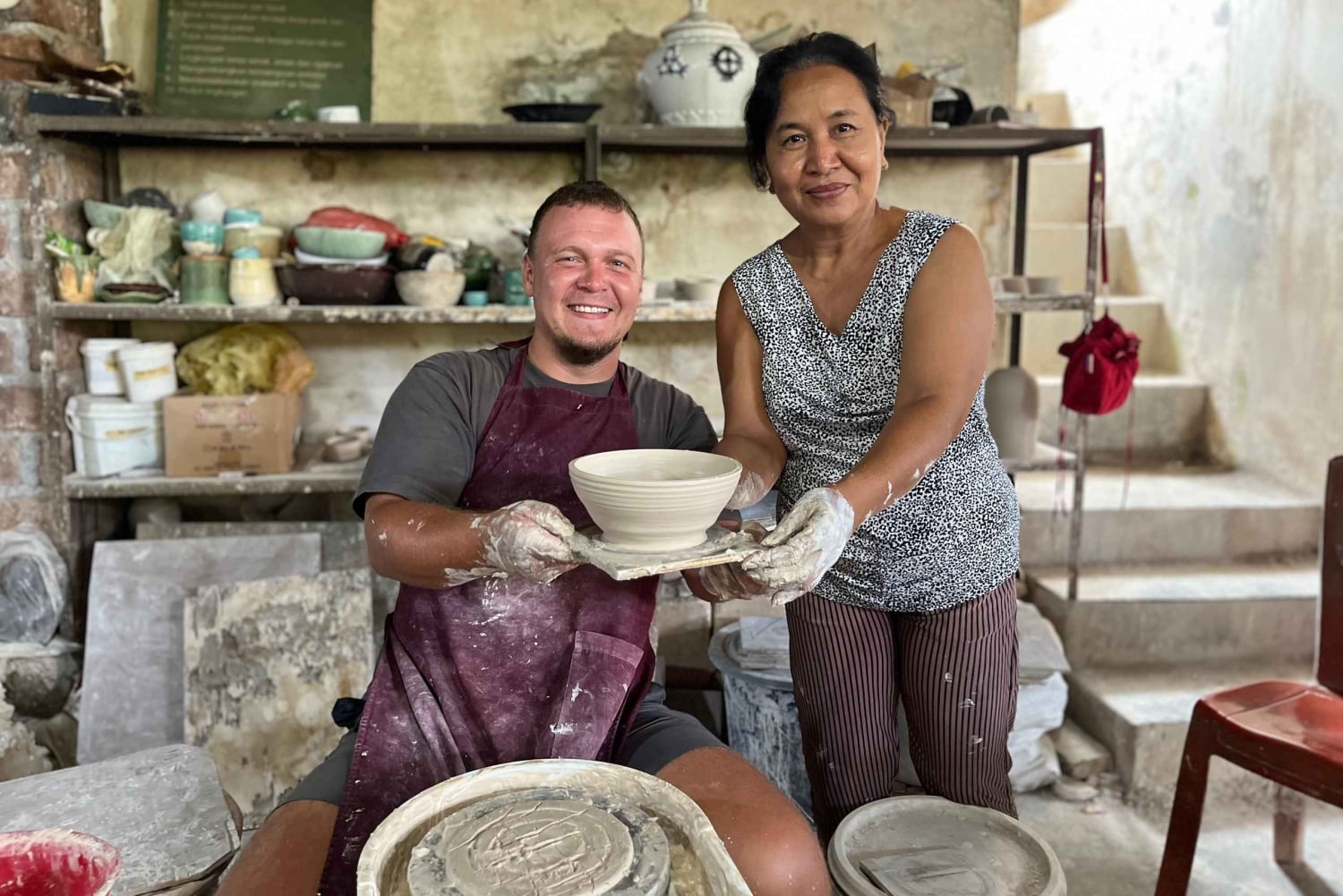Canggu: Pottery Workshop with Balinese Artist & Souvenir