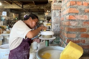 Canggu: Pottery Workshop with Balinese Artist & Souvenir