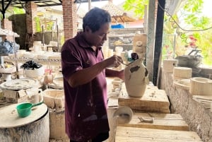 Canggu: Pottery Workshop with Balinese Artist & Souvenir