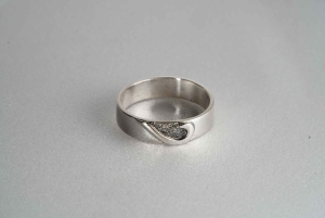 Canggun hopeakorukurssi – tee oma hopeakorusi