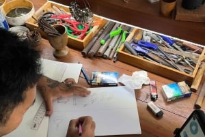 Canggu: Hopeasormustyöpaja auringonlaskun aikaan, sisältää valokuvat