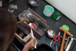 Bali: Workshop i fremstilling af sølvsmykker med lokal sølvsmed