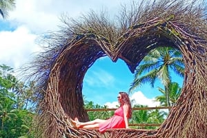 Bali: Private Ubud Waterfall, Village and Pool Club Day Trip