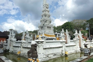 Denpasar: Museum, Traditional Market and Food Tasting Tour