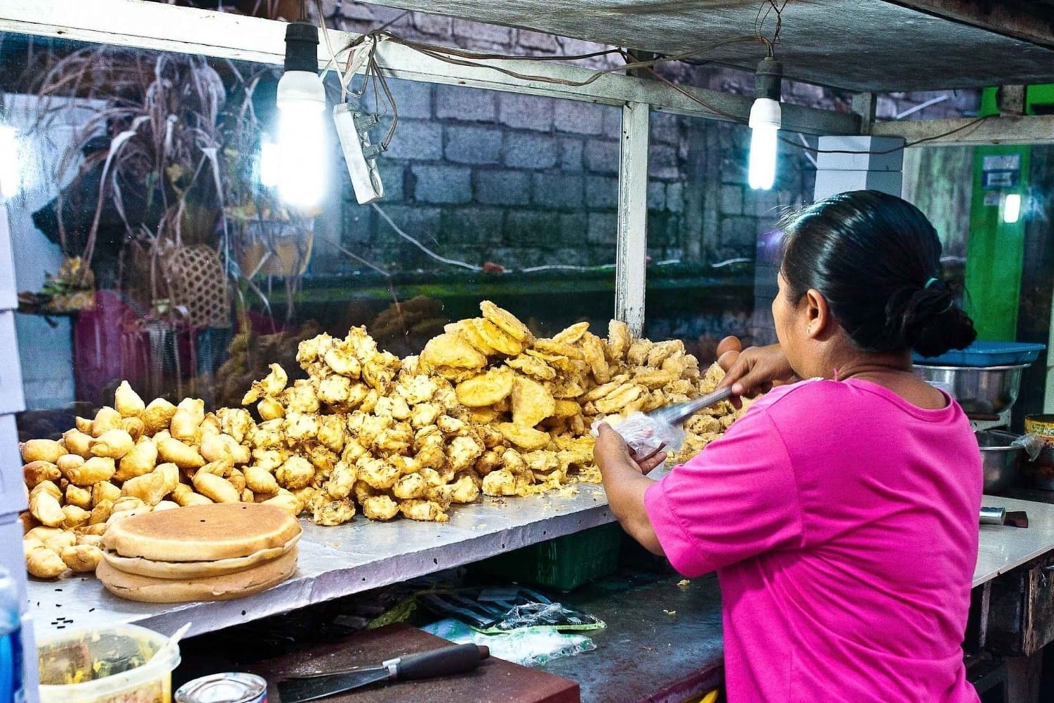 Denpasar: Night Street Food Walking Tour