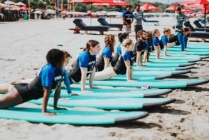 Bali: Double Six Beach Individual or Multi-Day Surfing Class