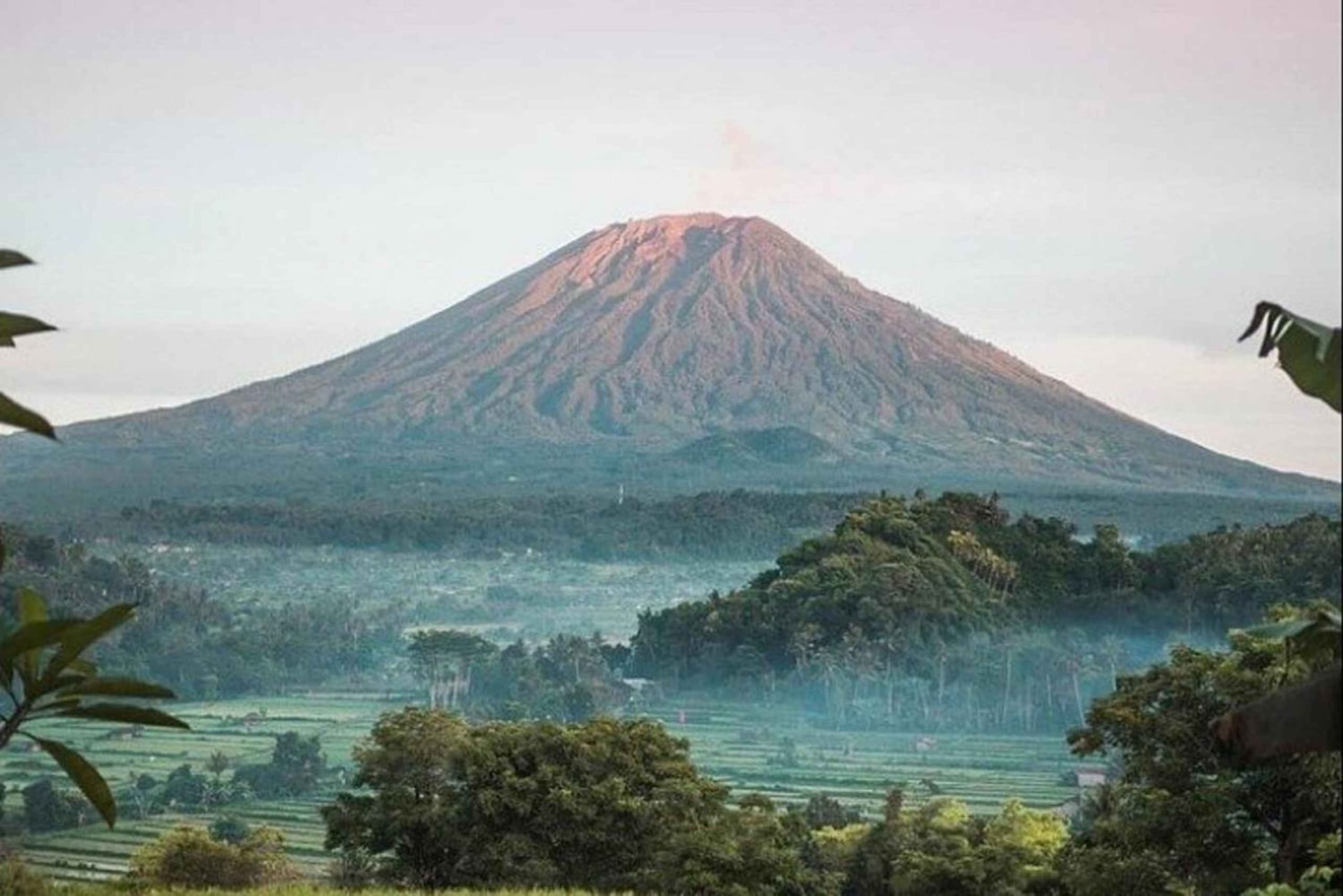 East Bali Tour: Gate of Heaven, Water Palace, Sleeping Gajah