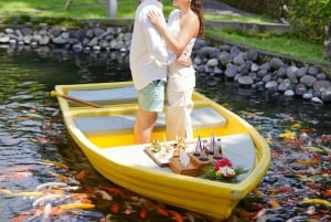 Exclusive Photo Moment on the Boat & Candlelight Dinner