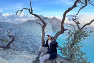 Explore East Java 4D3N Ijen - Bromo - Sewu Waterfall