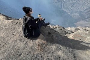 Explore East Java 4D3N Ijen - Bromo - Sewu Waterfall