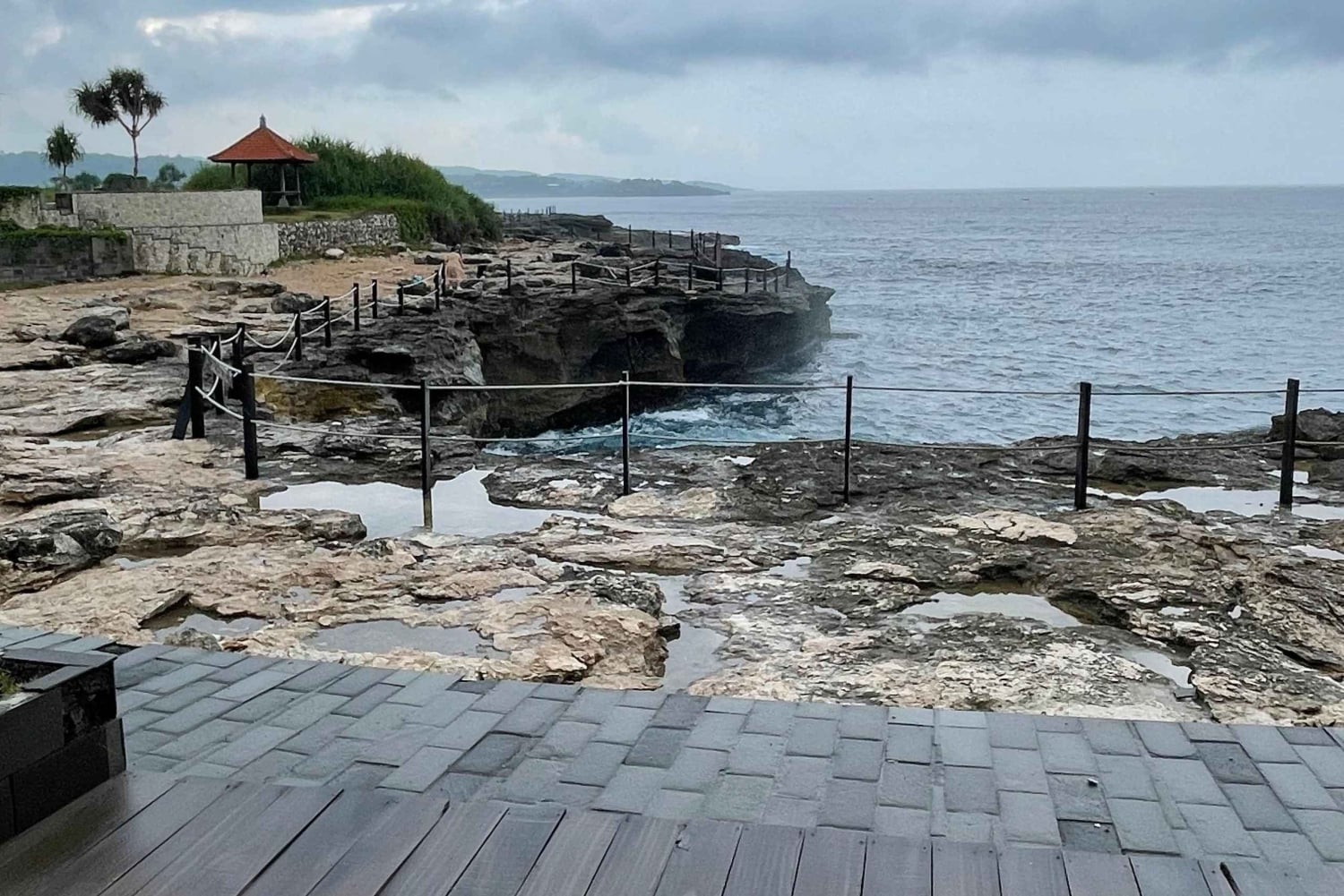 Utforska Nusa Lembongan med traditionell bil och lokal guide