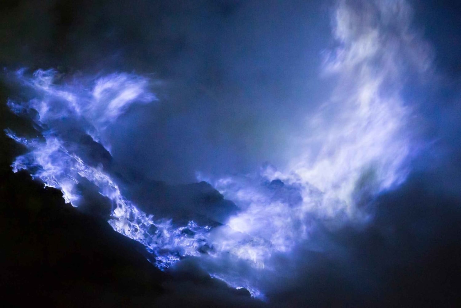 From Bali: 1 Day Ijen Volcano Blue Fire Tour From Bali