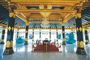 From Bali: Bromo, Ijen, Borobudur, and Yogyakarta 4-Day Tour