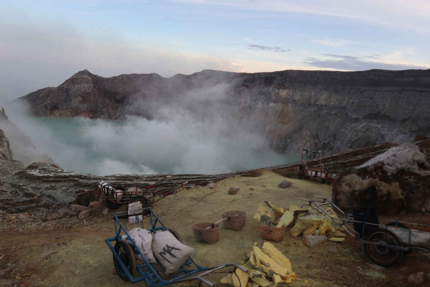 From Bali: Ijen Volcanic Crater 2-Day Trip