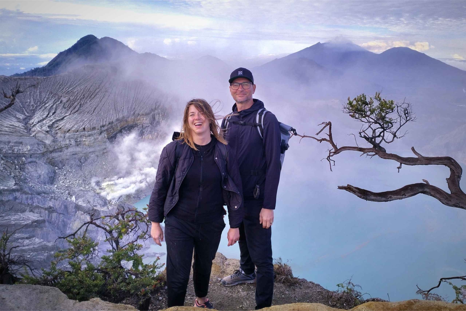 From Bali: Ijen Volcano Sunrise Hike with Transfer & All Fee
