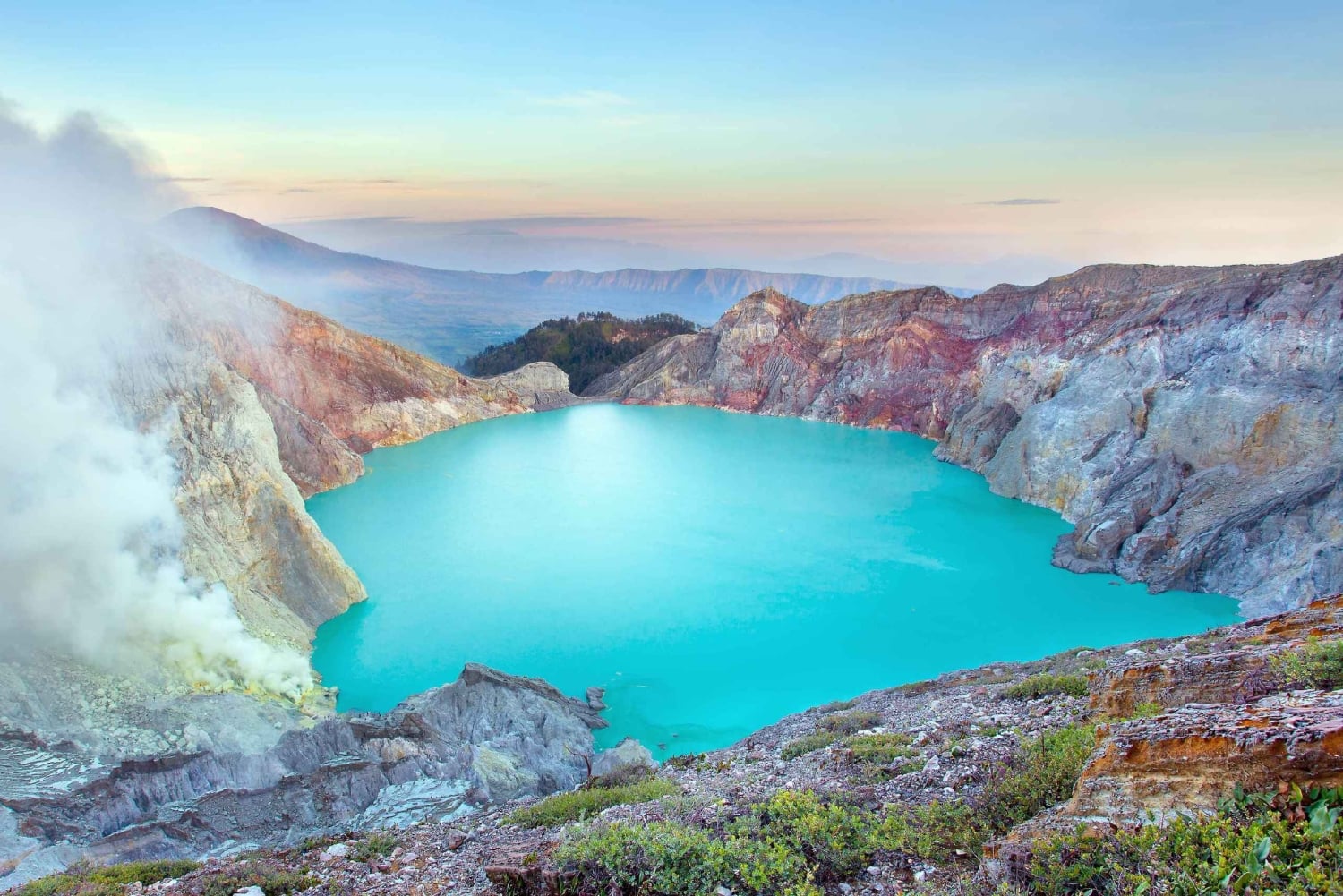 From Bali: Mount Bromo and Blue Fire Ijen Crater 3-Day Tour