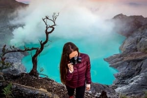 From Bali : Mt. Ijen Blue Fire With Transfer Service