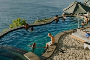 Balilta: Nusa Penidan manttojen snorklaus ja yksityinen venekierros