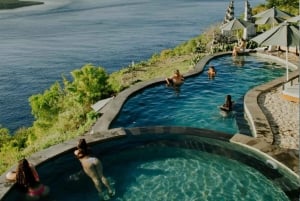 Balilta: Nusa Penidan manttojen snorklaus ja yksityinen venekierros